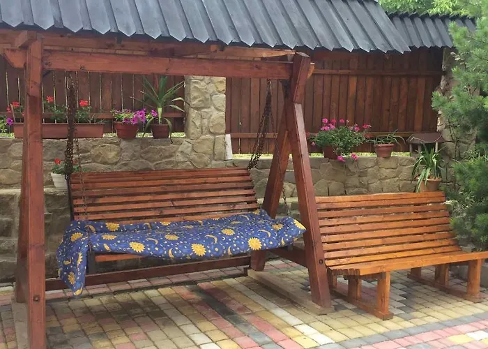 Sadyba Hatynka Гостевой дом Яремча